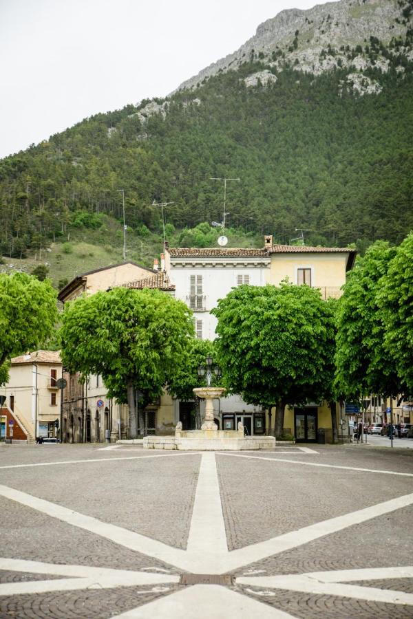 Lavistadeisogni Monte Morrone Celano Exterior foto